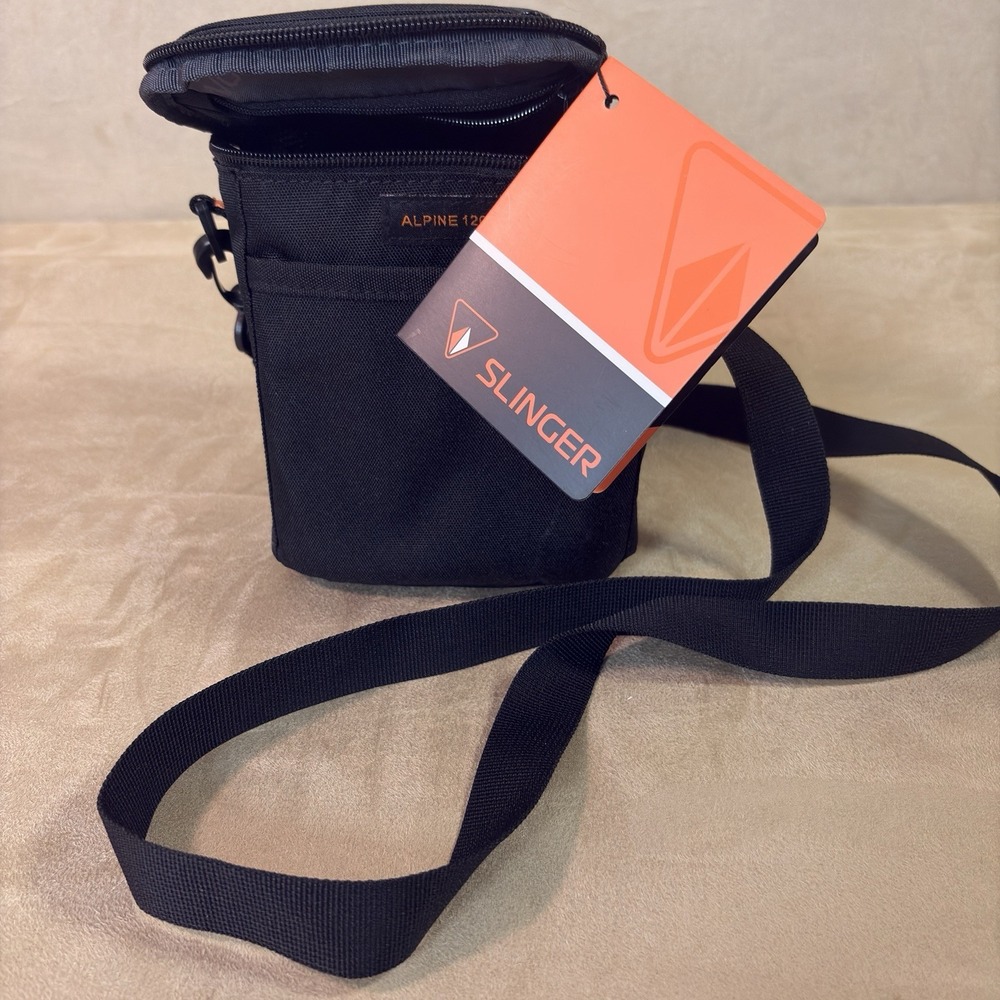 Slinger Alpine 120 Black Nylon Padded Camera Carry/Shoulder Bag w/ Strap